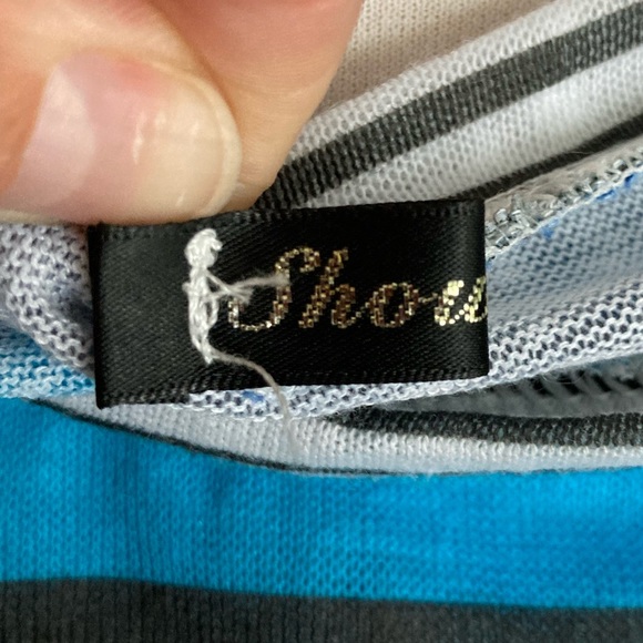 Sweater - Picture 8 of 9